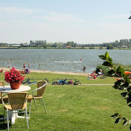 Lovely Holiday Home In Noordwijkerhout Near Lake Exterior foto