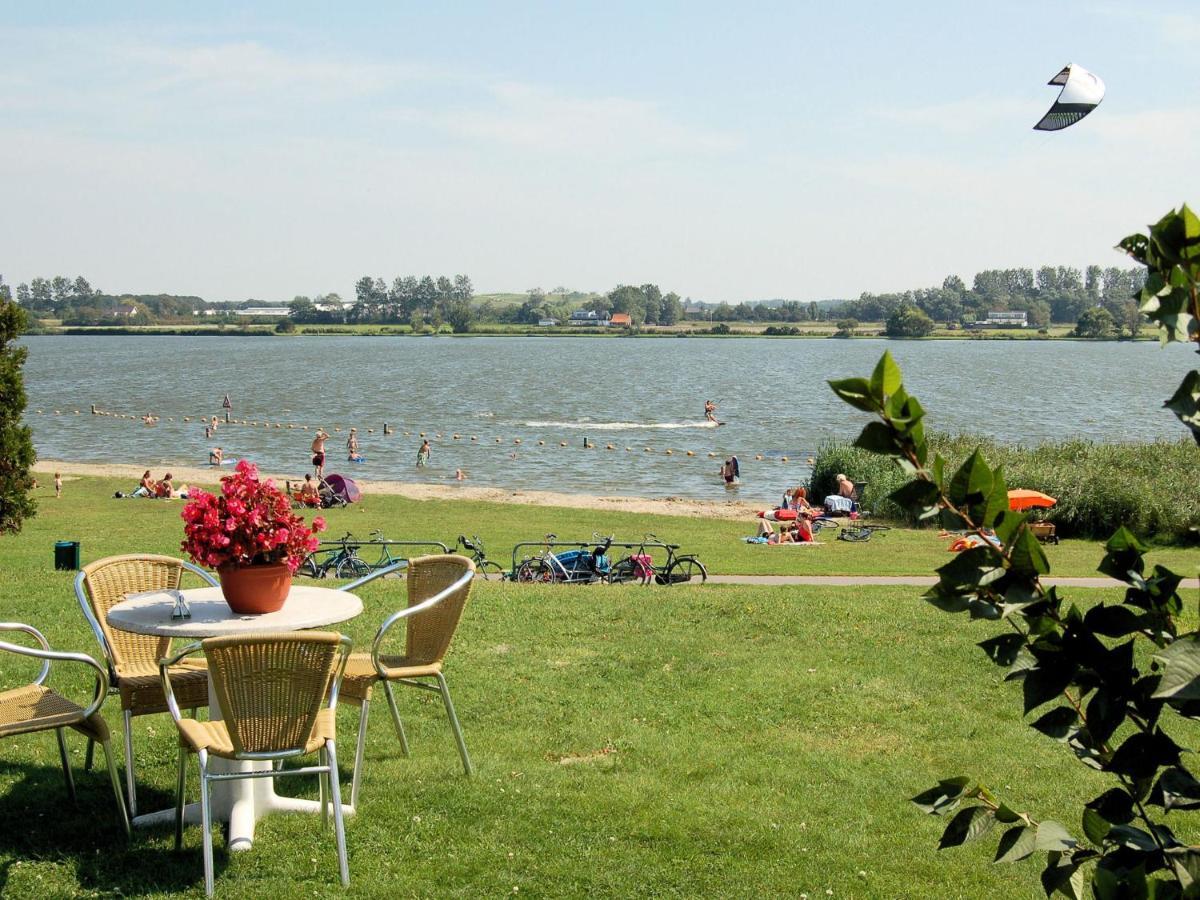 Lovely Holiday Home In Noordwijkerhout Near Lake Exterior foto